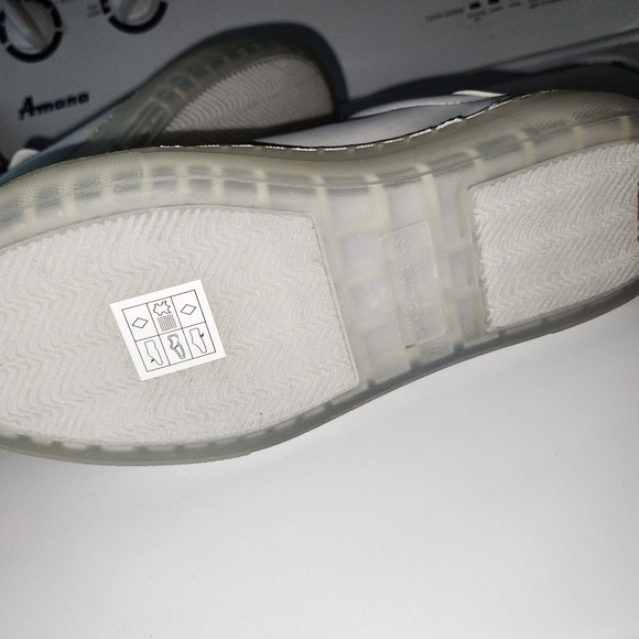 Sketchers Platform Sneakers - Picture 6 of 8